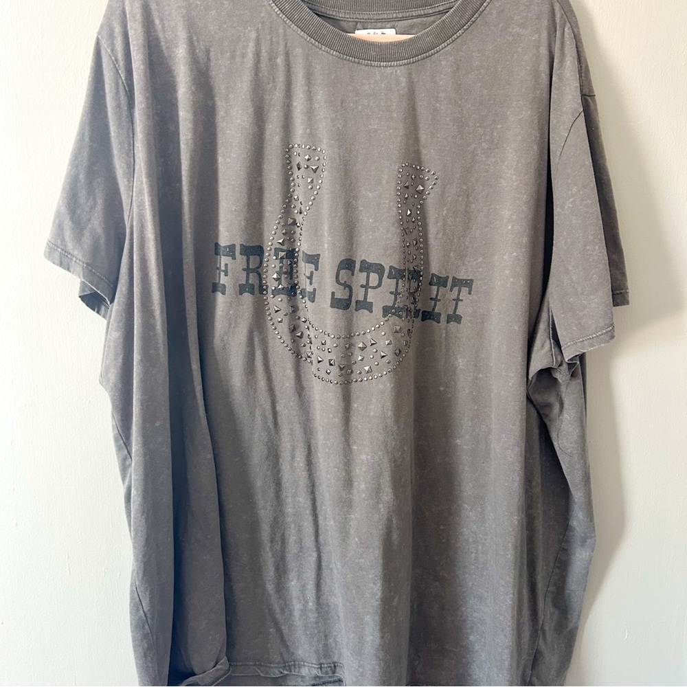 Maurice’s Grey Free Spirit Horse Shoe Shirt, Size 4X